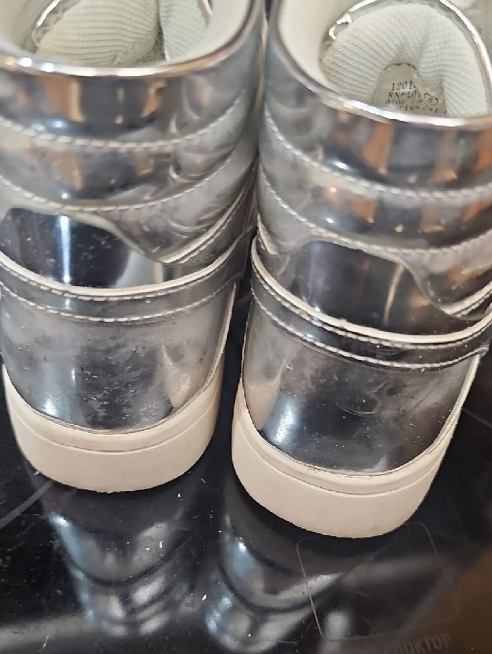 Justice Girls Metallic Silver High-Top Sneakers Size 6 - Picture 4 of 8